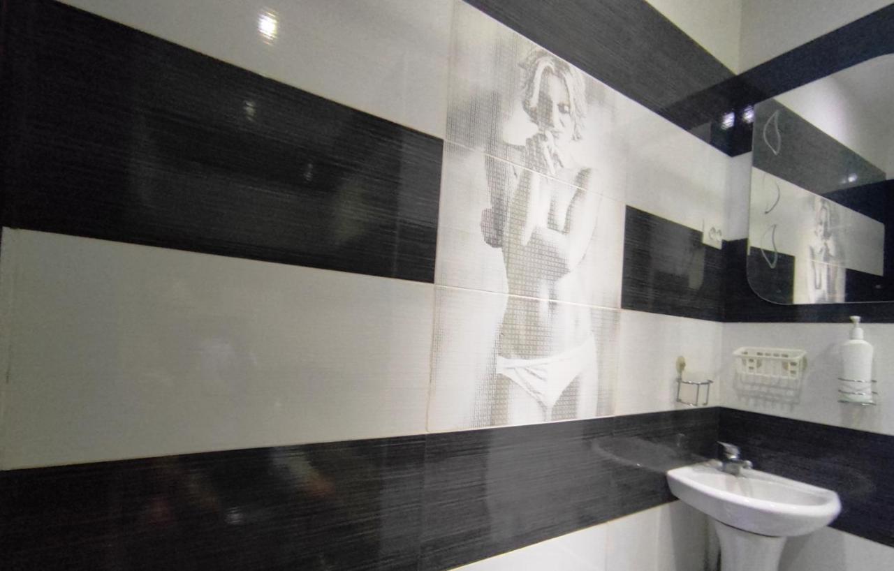 קריבוי רוג Люкс В Центре Металлургов 31 Kr Apartments מראה חיצוני תמונה